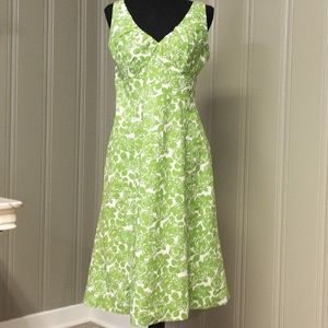 Boden Dresses Green Retro Rose Sleeveless Fit and Flare Size 10R